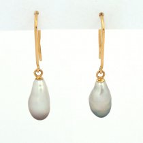 Brincos em Ouro 18K e 2 Keishis do Tahiti
